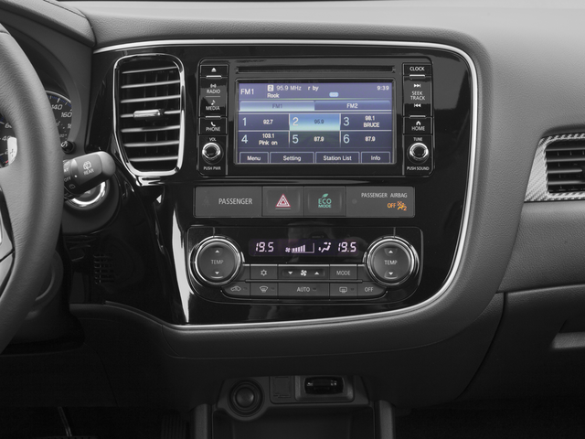 2017 Mitsubishi Outlander SE