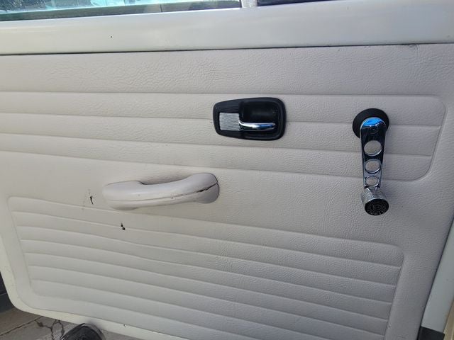 1970 Volkswagen Beetle Base