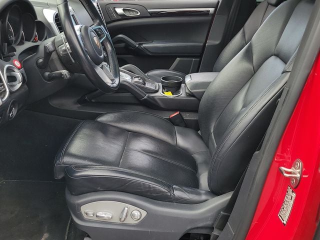 2016 Porsche Cayenne Base