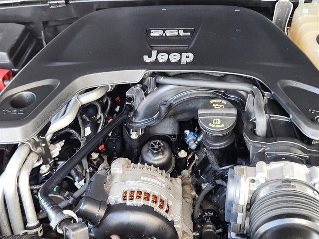 2020 Jeep Wrangler Unlimited Sahara Altitude