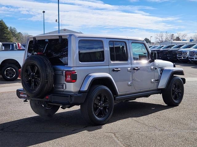 2020 Jeep Wrangler Unlimited Sahara Altitude
