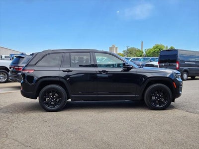 2025 Jeep Grand Cherokee Altitude