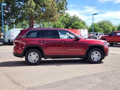 2023 Jeep Grand Cherokee Laredo