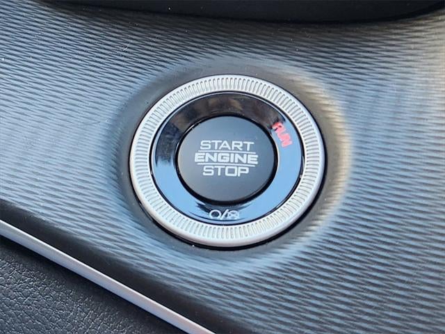 2023 Jeep Grand Cherokee L Laredo 4x4