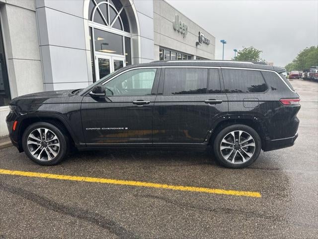 2022 Jeep Grand Cherokee L Overland 4x4