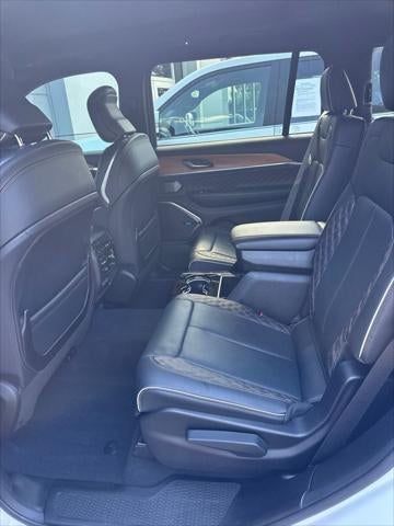 2025 Jeep Grand Cherokee L Summit