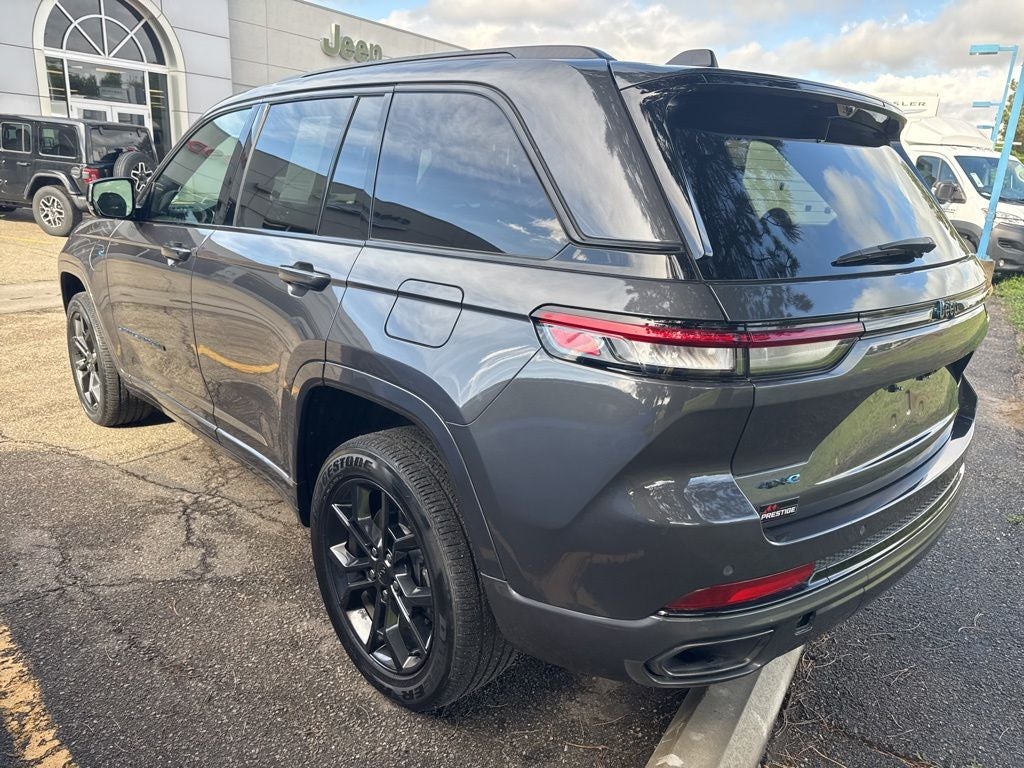 2025 Jeep Grand Cherokee 4xe Anniversary Edition