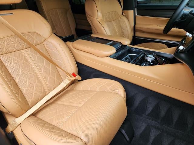 2024 Jeep Grand Wagoneer Series III Obsidian