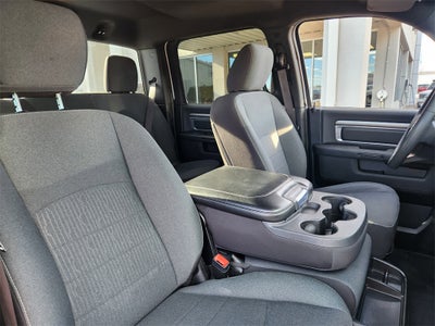 2024 RAM 1500 Classic Warlock Crew Cab 4x4 5'7' Box