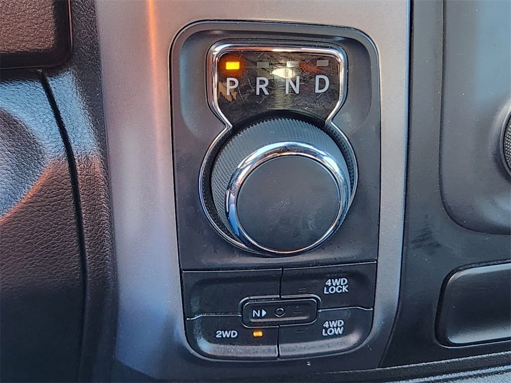 2024 RAM 1500 Classic Warlock Crew Cab 4x4 5'7' Box