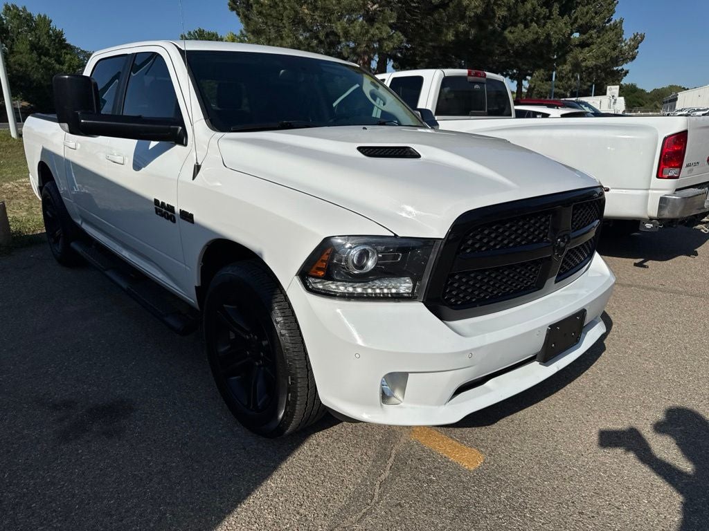 2018 RAM 1500 Night Crew Cab 4x4 5'7' Box