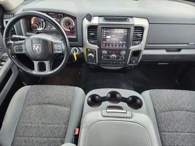 2018 RAM 1500 Big Horn Crew Cab 4x4 6'4' Box