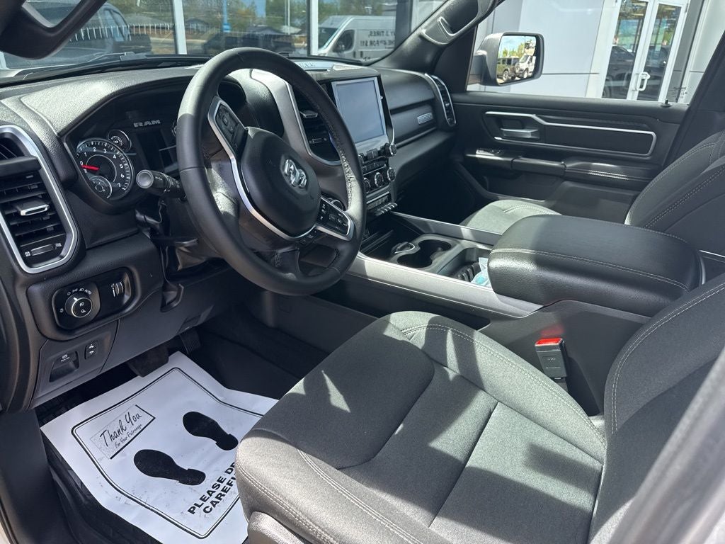 2025 RAM 1500 Big Horn Crew Cab 4x4 5'7' Box