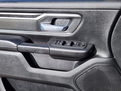 2021 RAM 1500 Big Horn Crew Cab 4x4 5'7' Box