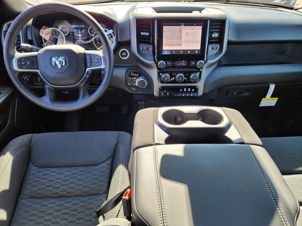 2025 RAM 1500 Tradesman Crew Cab 4x4 5'7' Box