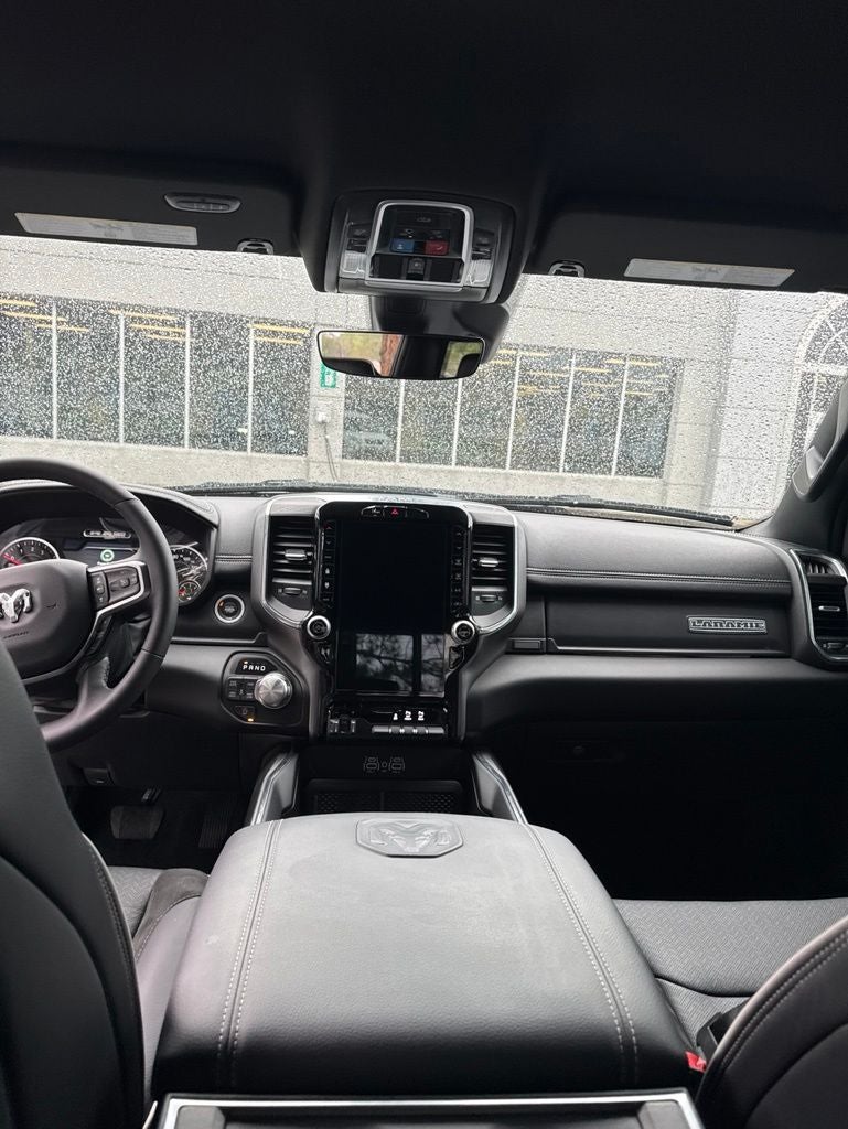 2026 RAM 1500 Laramie Crew Cab 4x4 5'7' Box
