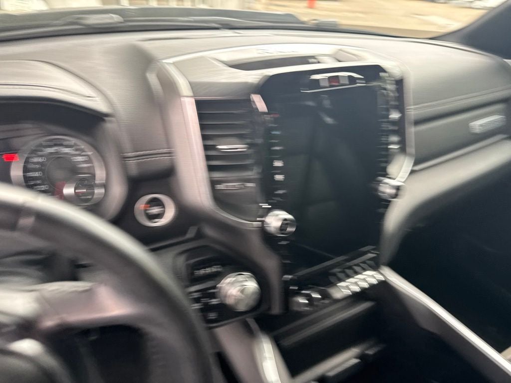 2023 RAM 1500 Laramie Crew Cab 4x4 5'7' Box