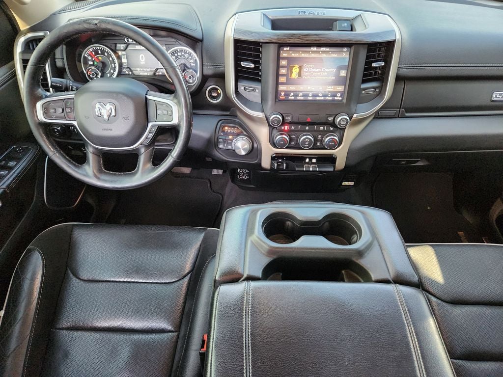 2019 RAM 1500 Laramie Crew Cab 4x4 5'7' Box