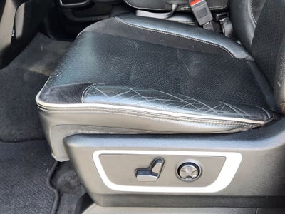 2019 RAM 1500 Laramie Crew Cab 4x4 5'7' Box