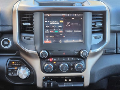 2022 RAM 1500 Laramie Crew Cab 4x4 5'7' Box