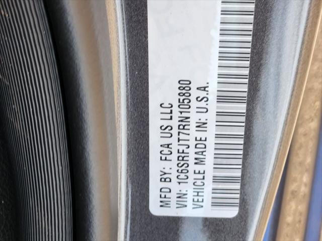 2024 RAM 1500 Laramie Crew Cab 4x4 5'7' Box