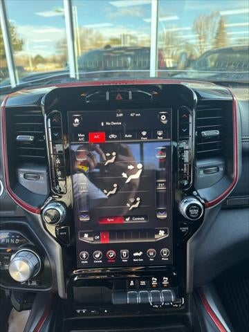 2019 RAM 1500 Rebel Crew Cab 4x4 5'7' Box