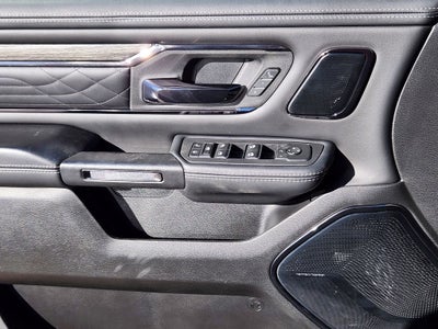 2025 RAM 1500 Limited Crew Cab 4x4 6'4' Box