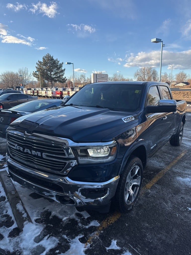 2019 RAM 1500 Laramie Crew Cab 4x4 6'4' Box