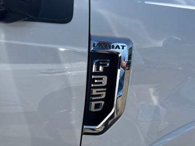 2022 Ford F-350 LARIAT