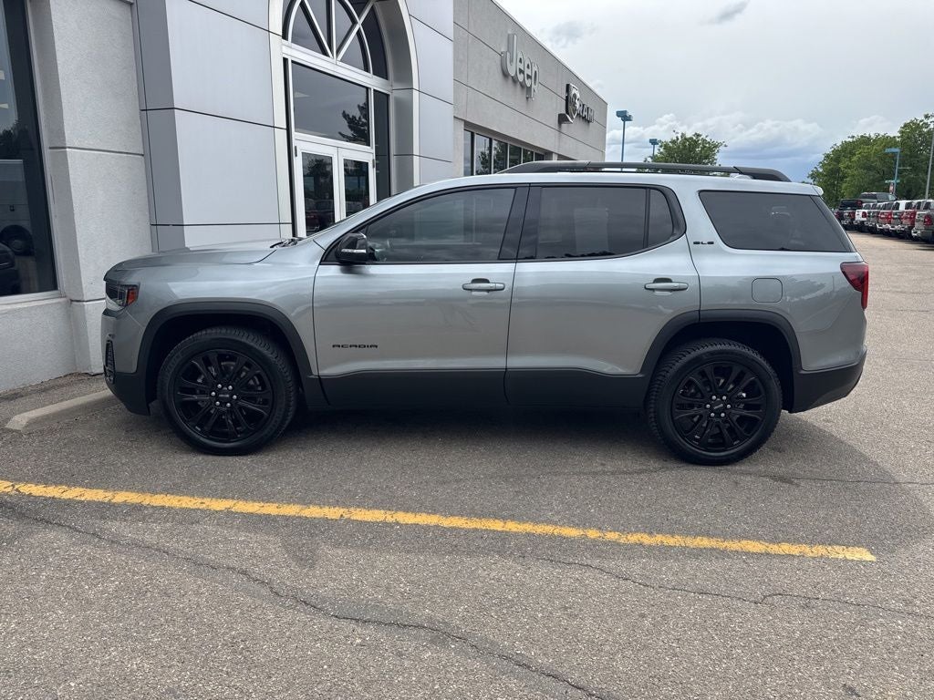 2023 GMC Acadia SLE