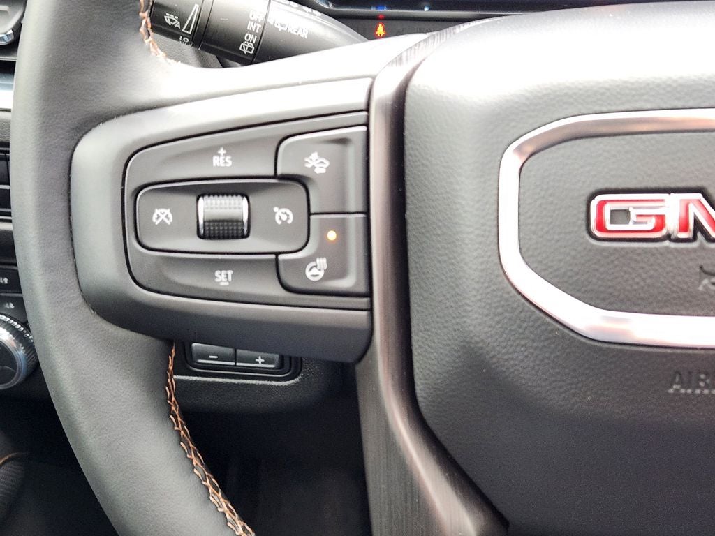 2024 GMC Yukon 4WD AT4