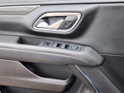 2024 GMC Yukon 4WD AT4