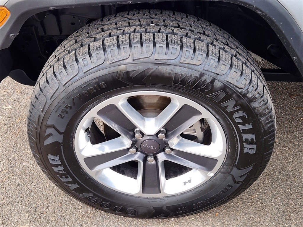 2024 GMC Sierra 1500 4WD Crew Cab Short Box Elevation with 3SB