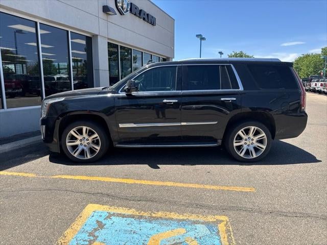 2017 Cadillac Escalade Luxury