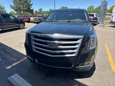 2017 Cadillac Escalade Luxury