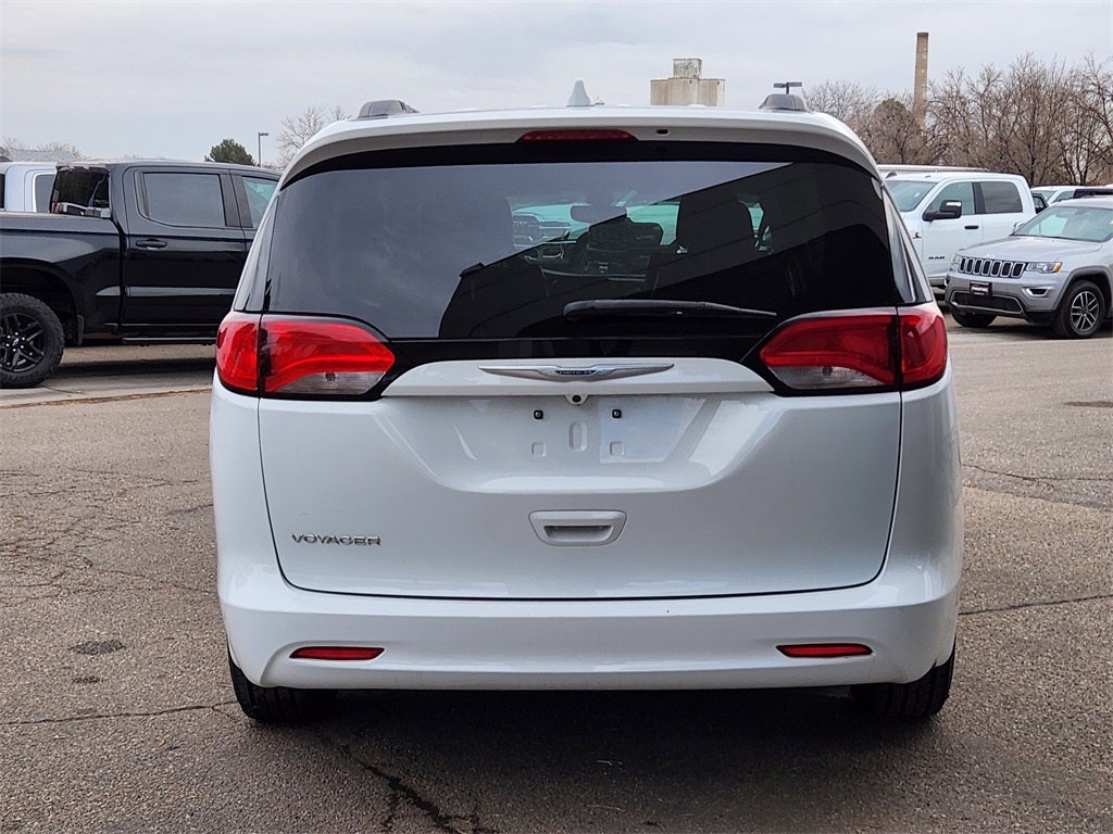 2020 Chrysler Voyager LXI