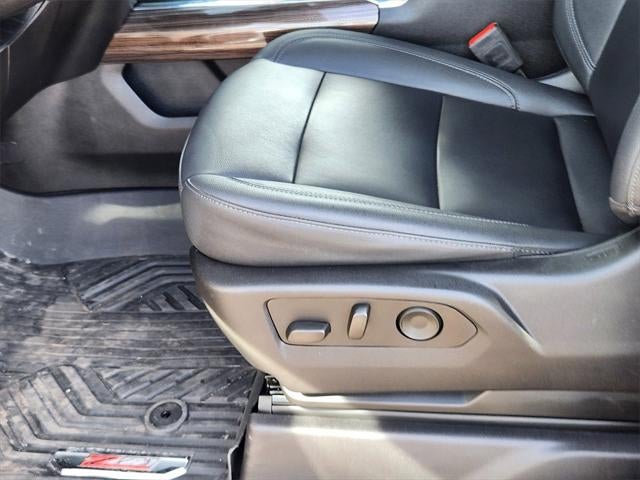 2025 Chevrolet Silverado 2500HD 4WD Crew Cab Standard Bed LT