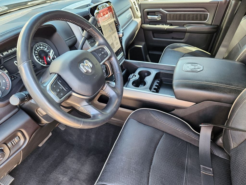 2024 RAM 3500 Laramie Crew Cab 4x4 8' Box