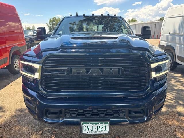 2024 RAM 3500 Laramie Crew Cab 4x4 8' Box