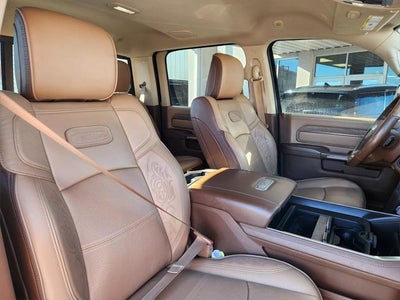 2022 RAM 3500 Limited Longhorn Crew Cab 4x4 8' Box