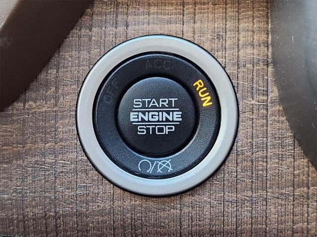 2022 RAM 3500 Limited Longhorn Crew Cab 4x4 8' Box