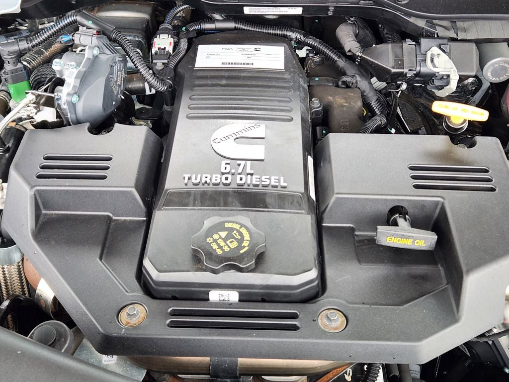2024 RAM 3500 Limited Crew Cab 4x4 8' Box