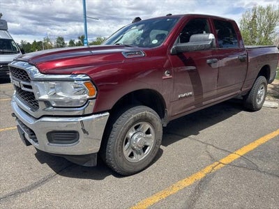 2022 RAM 2500 Tradesman Crew Cab 4x4 6'4' Box