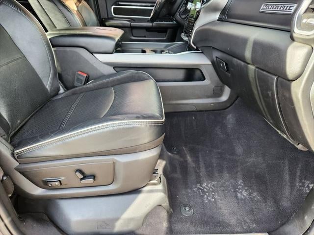 2020 RAM 2500 Laramie Crew Cab 4X4 6'4' Box