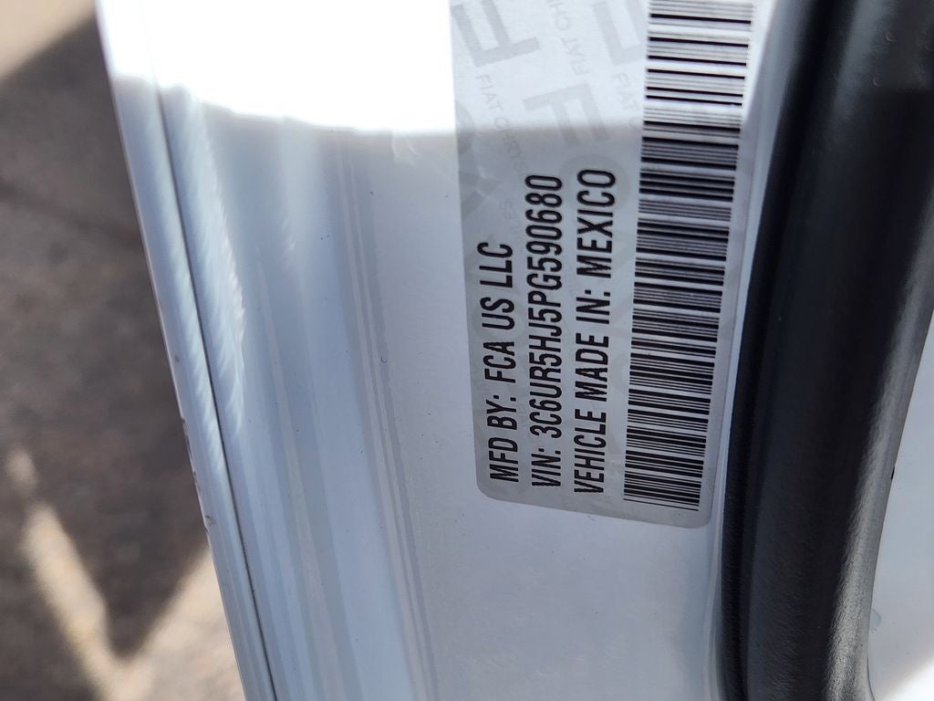 2023 RAM 2500 Tradesman Crew Cab 4x4 8' Box