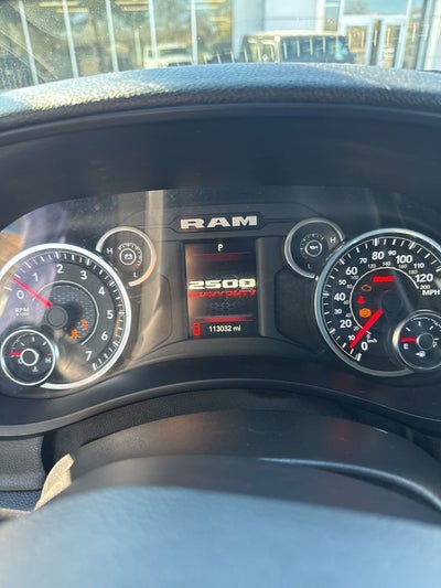 2022 RAM 2500 Tradesman Crew Cab 4x4 8' Box