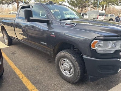 2022 RAM 2500 Tradesman Crew Cab 4x4 8' Box