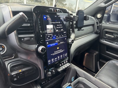 2019 RAM 2500 Limited Crew Cab 4x4 6'4' Box