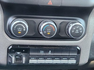 2022 RAM 2500 Tradesman Regular Cab 4x4 8' Box