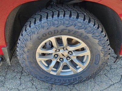 2020 Chevrolet Silverado 1500 4WD Crew Cab Short Bed RST